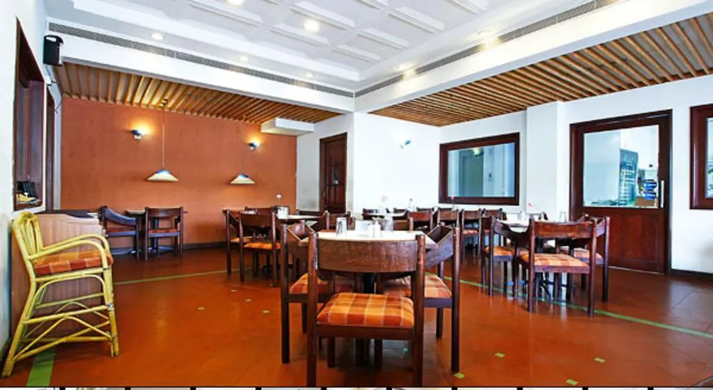 Abad Metro Hotel Kochi 3*,