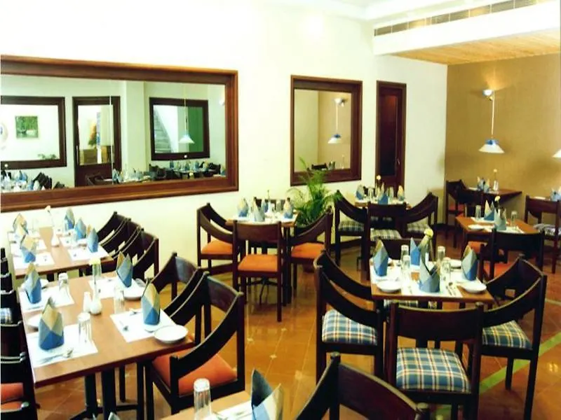 ***  Abad Metro Hotel Kochi India