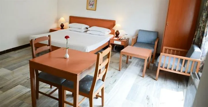 Abad Metro Hotel Kochi