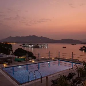 Hotel Udaigarh - Udaipur
