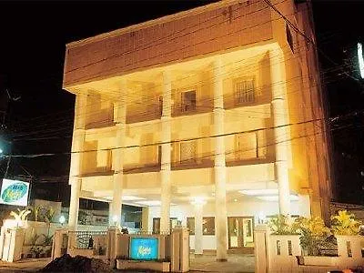 Abad Metro Hotel Kochi