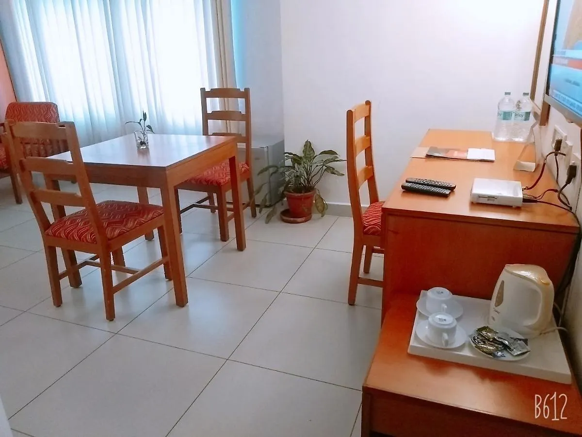 Abad Metro Hotel Kochi