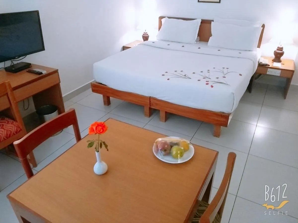 Abad Metro Hotel Kochi