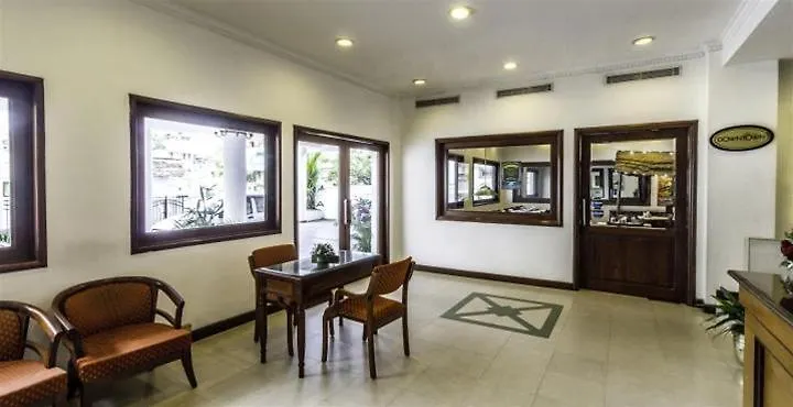 Abad Metro Hotel Kochi