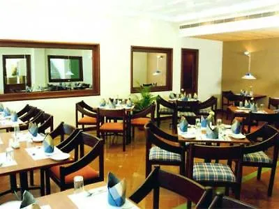 Abad Metro Hotel Kochi 3*,